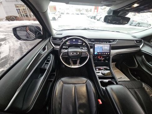 Used 2022 Jeep Grand Cherokee L Limited image 28