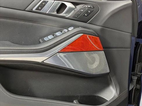 Used 2023 BMW ALPINA XB7 AWD/4WD image 14