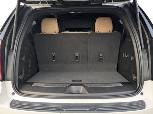 Used 2021 Chevrolet Tahoe Premier image 13