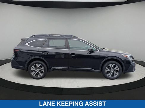 Used 2020 Subaru Outback Limited XT w/ Popular Package #2 AWD/4WD image 2