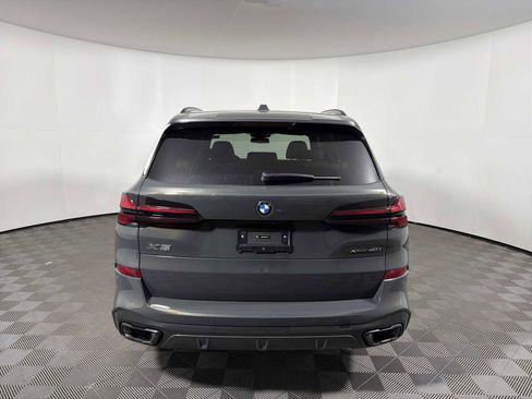 New 2026 BMW X5 xDrive40i w/ M Sport Package image 2