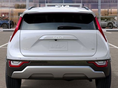 New 2026 Kia Niro SX Touring image 13