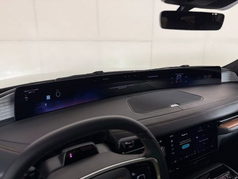 New 2025 Lincoln Navigator L Black Label image 99