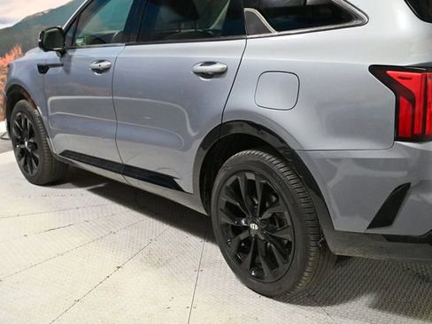 Used 2021 Kia Sorento SX FWD image 7