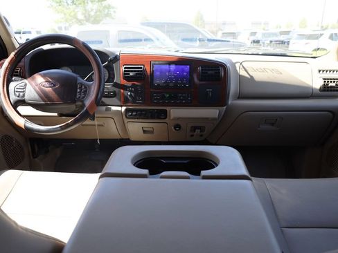 Used 2007 Ford F350 Lariat AWD/4WD image 18