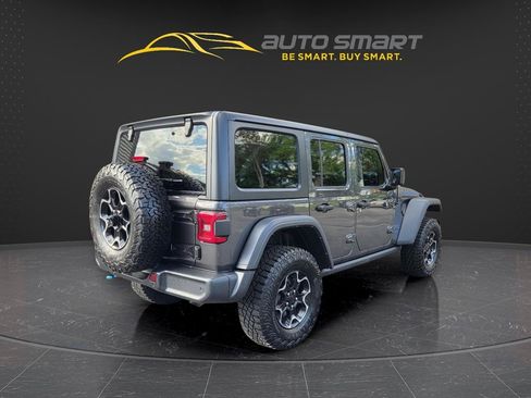 Used 2021 Jeep Wrangler Unlimited Rubicon 4xe w/ Cold Weather Group AWD/4WD image 5