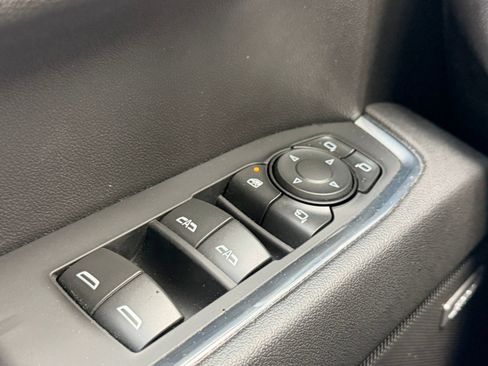 Used 2024 Chevrolet Silverado 1500 LTZ AWD/4WD image 22