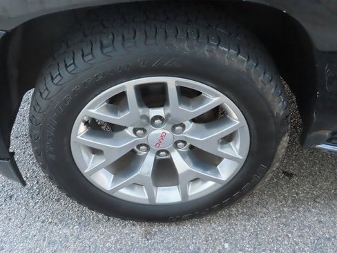 Used 2020 GMC Yukon XL SLT image 15