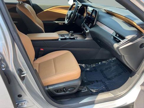 Certified 2025 Lexus RX 350 Premium w/ Accessory Package (Z1) FWD image 11