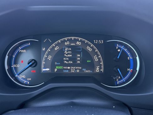 Certified 2024 Toyota RAV4 LE image 30