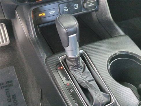 Used 2025 Honda Civic Sport image 12