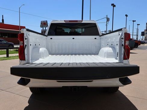 Certified 2026 Chevrolet Silverado 1500 Custom AWD/4WD image 17