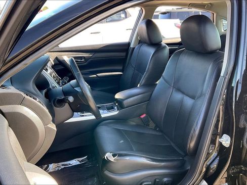 Used 2015 Nissan Altima 2.5 SL w/ Moonroof Package image 25