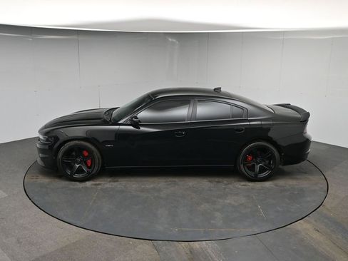 Used 2018 Dodge Charger R/T w/ Blacktop Package image 45