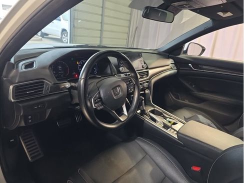 Used 2019 Honda Accord Sport image 18