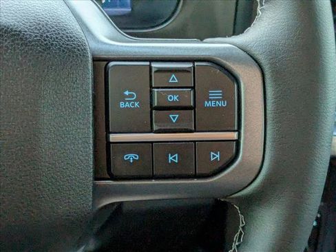 Used 2025 Ford F250 Lariat w/ Lariat Ultimate Package image 5