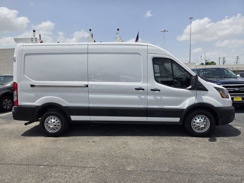 Used 2023 Ford Transit 350 Medium Roof RWD image 4