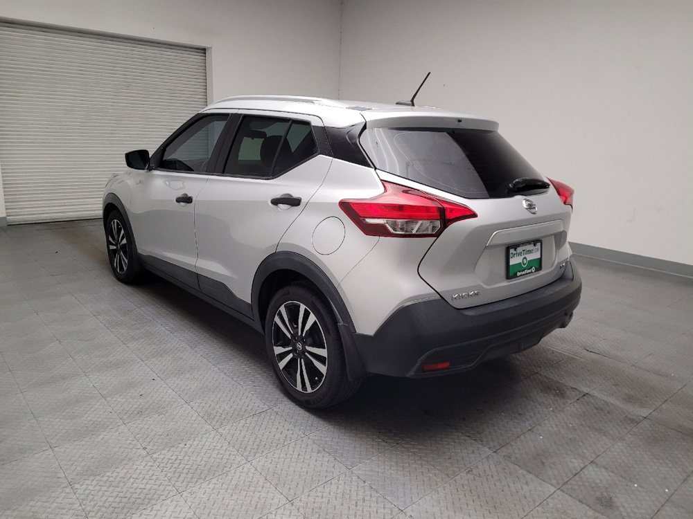 Used 2018 Nissan Kicks SV FWD image 5