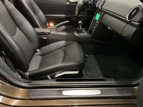 Used 2010 Porsche Boxster image 76