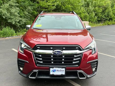 Used 2023 Subaru Ascent Touring AWD/4WD image 8