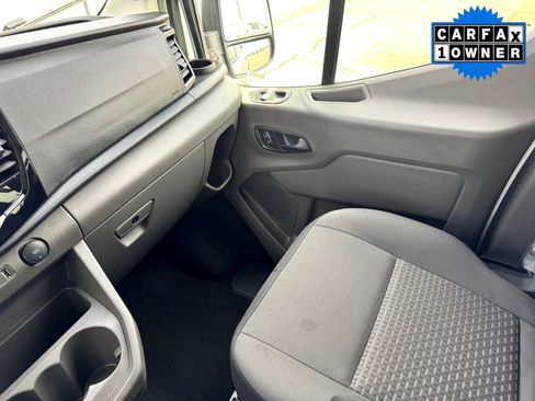 Used 2024 Ford Transit 350 XLT image 32