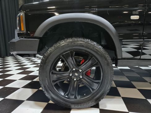 Used 2004 Land Rover Discovery SE image 15