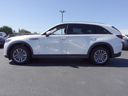 Used 2024 MAZDA CX-90 Plug-In Hybrid w/ Preferred AWD/4WD image 8