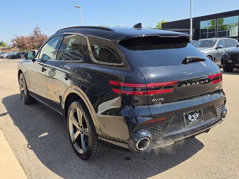 Used 2023 Genesis GV70 3.5T Sport w/ Sport Prestige Package AWD/4WD image 5