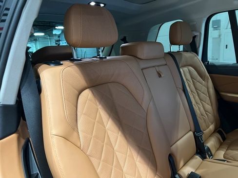 Used 2023 BMW X7 xDrive40i image 50