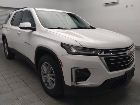 Used 2022 Chevrolet Traverse LT w/ LPO, Cargo Package AWD/4WD image 13