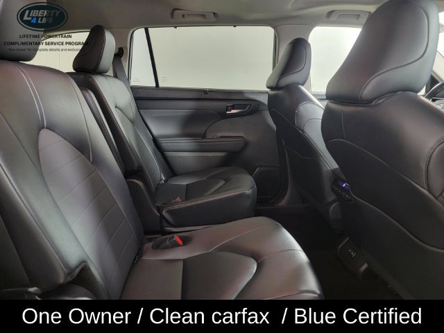 Used 2025 Toyota Highlander XLE AWD/4WD image 17