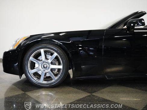 Used 2004 Cadillac XLR image 28