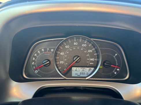 Used 2015 Toyota RAV4 XLE image 18