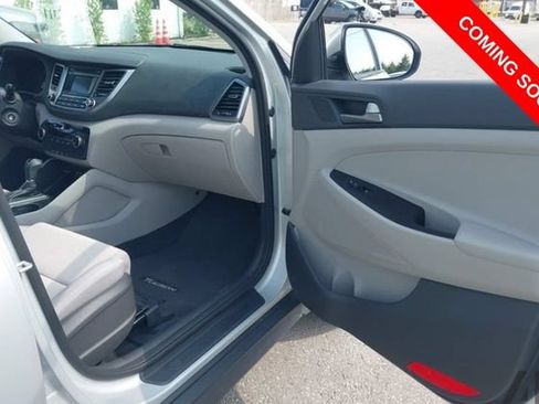 Used 2018 Hyundai Tucson SE FWD image 5