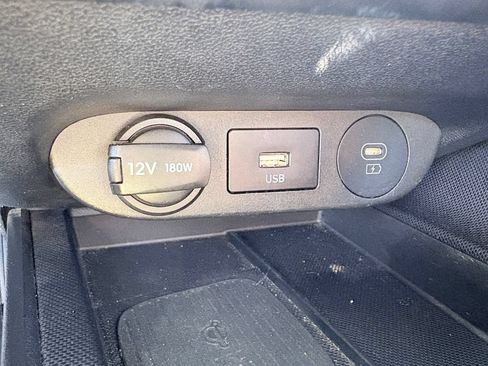 Used 2024 Hyundai Elantra Limited FWD image 20