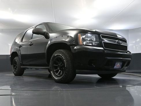 Used 2012 Chevrolet Tahoe 4WD w/ Skid Plate Package image 45