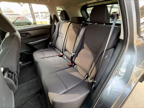 Used 2024 Nissan Rogue S FWD image 16