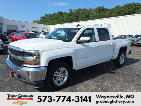 Used 2018 Chevrolet Silverado 1500 LT w/ All Star Edition AWD/4WD image 4