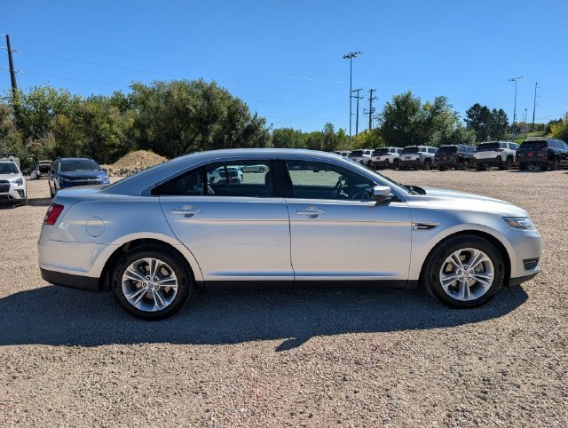 Used 2016 Ford Taurus SEL w/ Equipment Group 201A FWD image 6