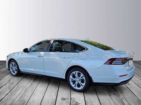 Certified 2025 Honda Accord LX image 3