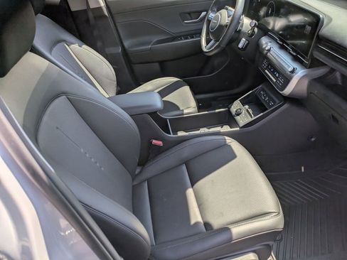 Certified 2025 Hyundai Kona Limited AWD/4WD image 24