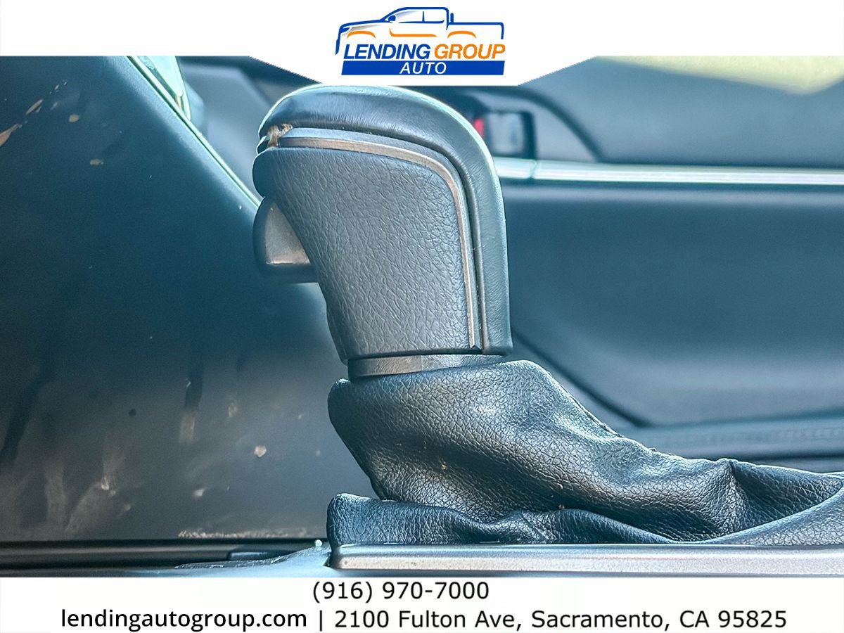 Used 2024 Toyota Camry XSE FWD image 21