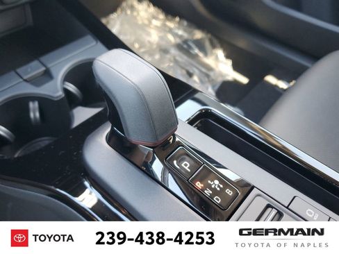 New 2026 Toyota Prius Plug-In Hybrid FWD image 25