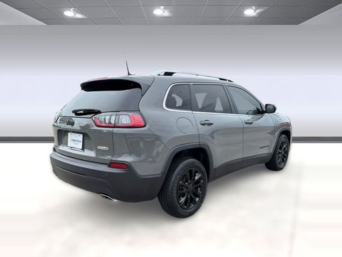 Used 2021 Jeep Cherokee Latitude Lux w/ Comfort/Convenience Group FWD image 9