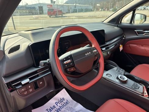 New 2026 Kia Sportage SX Prestige AWD/4WD image 29