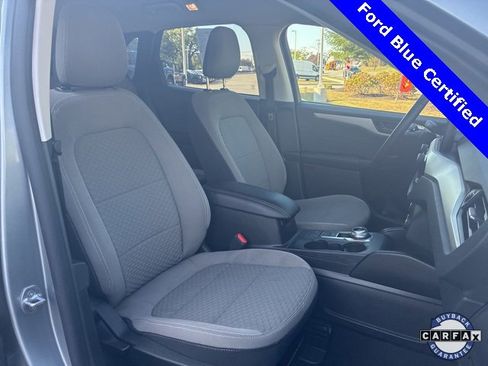Certified 2022 Ford Escape SE w/ Cold Weather Package image 31