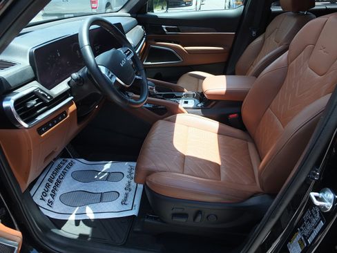 Used 2025 Kia Telluride SX Prestige X-Pro AWD/4WD image 12
