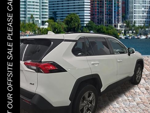 Used 2024 Toyota RAV4 XLE w/ Convenience Package FWD image 30