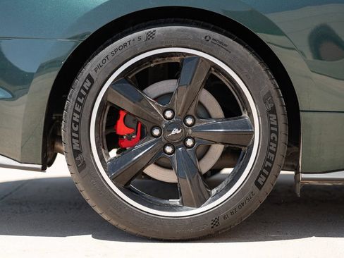 Used 2019 Ford Mustang Bullitt w/ Bullitt Electronics Package RWD image 11