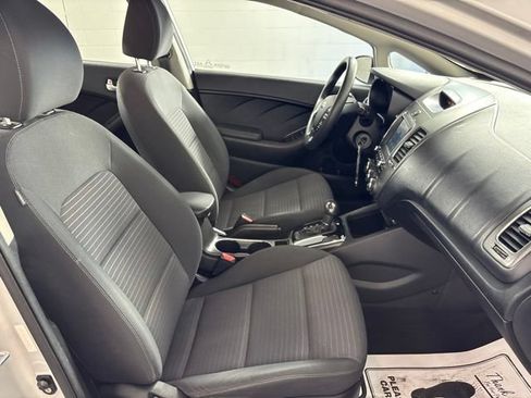Used 2018 Kia Forte LX w/ LX Popular Package FWD image 35